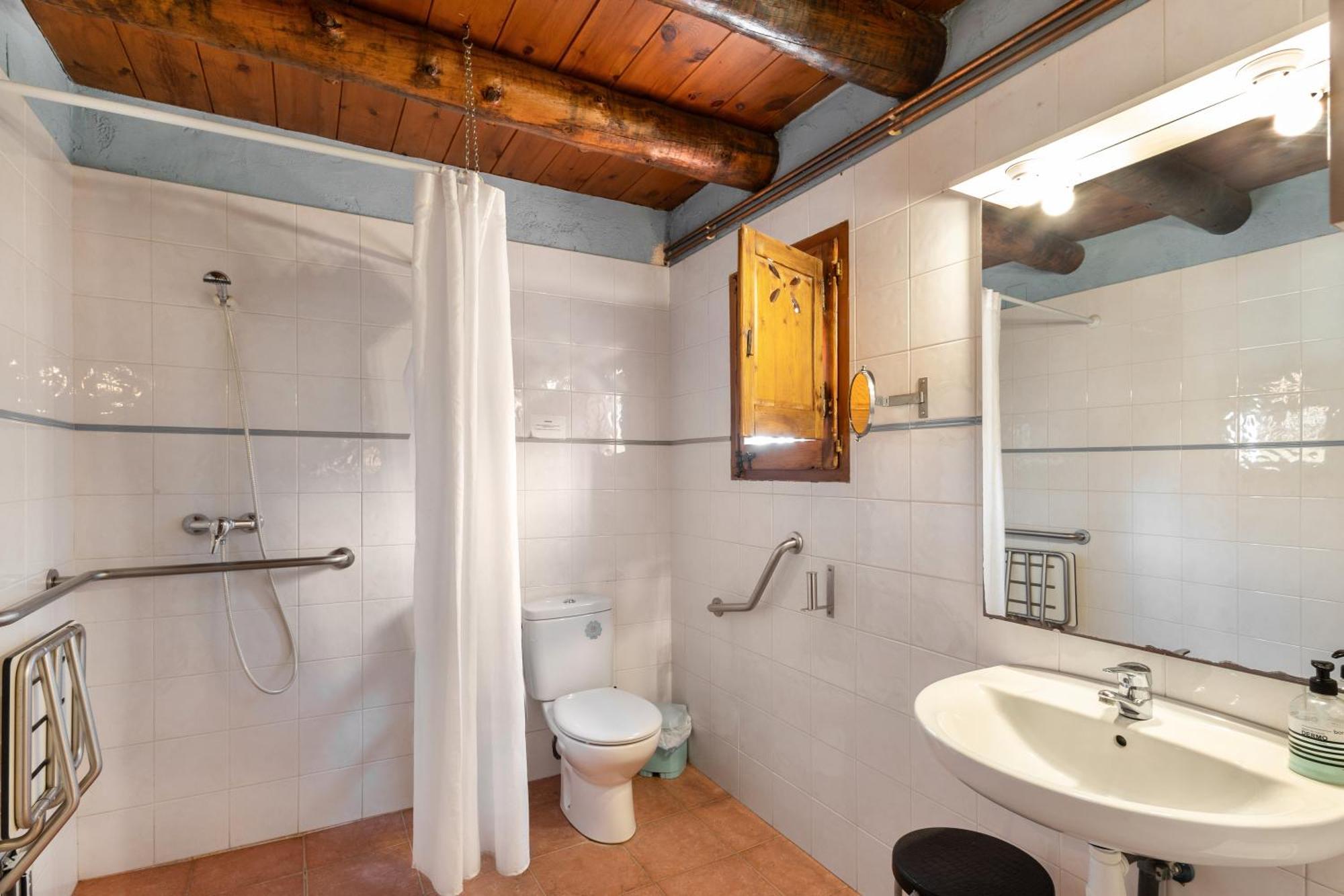 Cal Contra Guest House Gelida Bagian luar foto